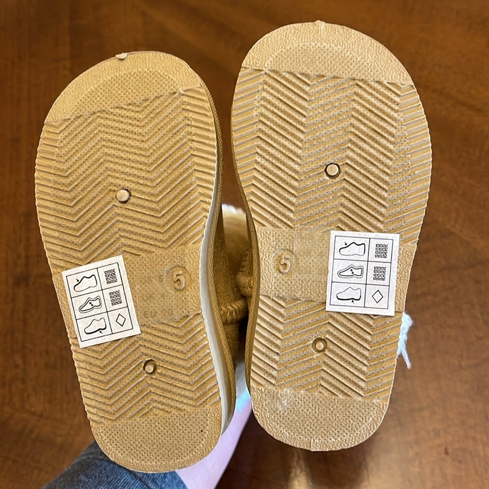 FABKIDS boots in Sand tone - Picture 3 of 5